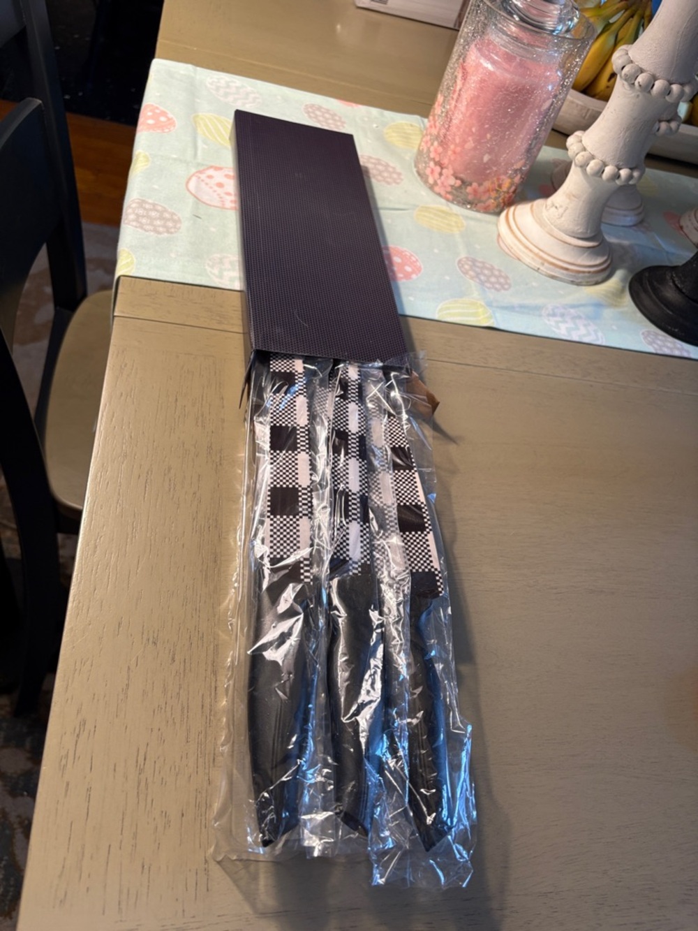 Black & White Checkered Kitchen Utensil Set